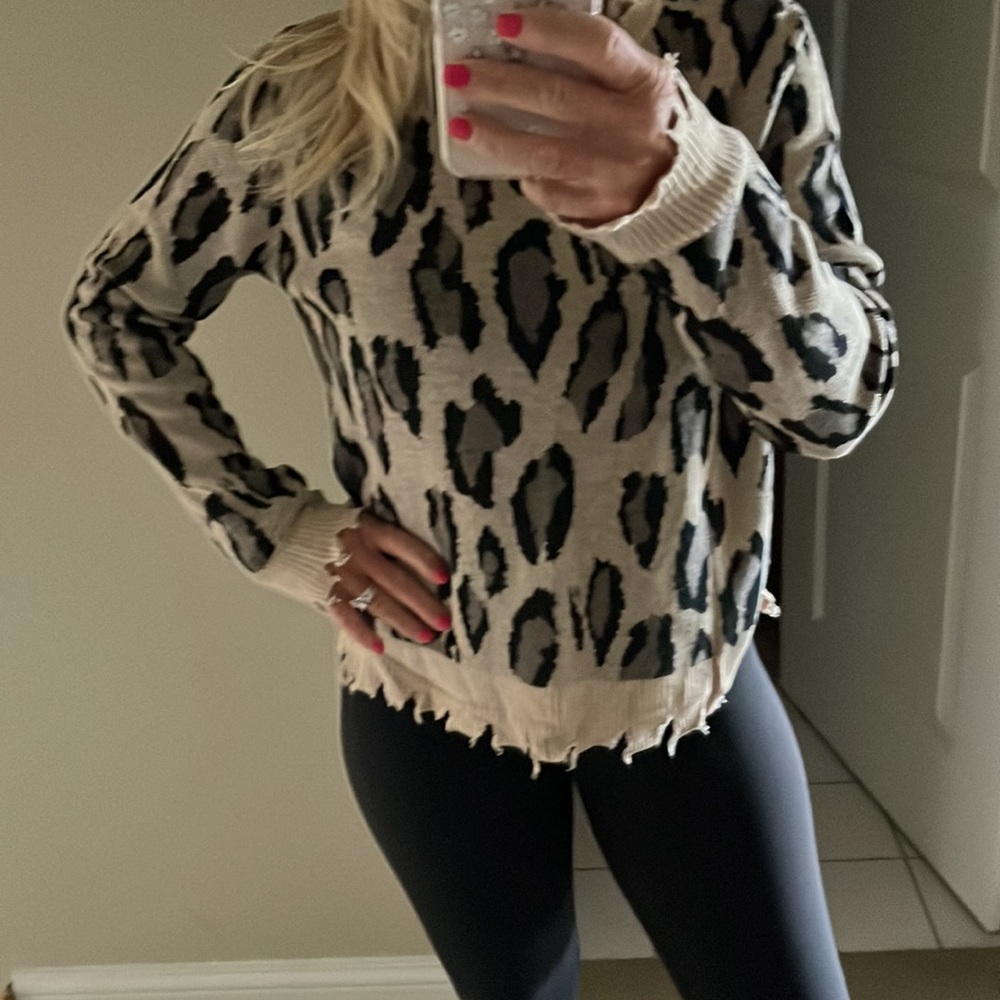 HOST PICK!!  Fate Leopard sweater New With Tags - Picture 6 of 6